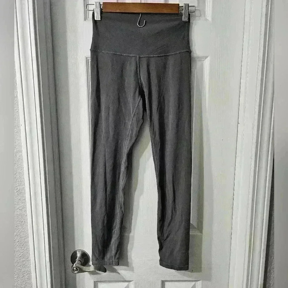 Born Primitive Leggings - Picture 1 of 3